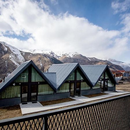 Kazbegi View Cottages Екстериор снимка