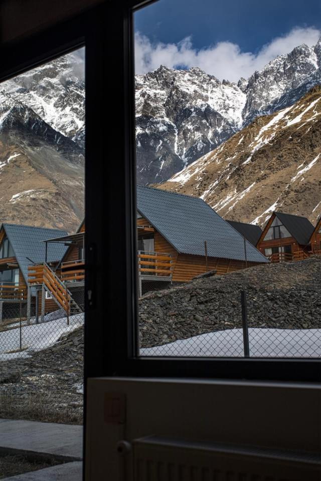 Kazbegi View Cottages Екстериор снимка
